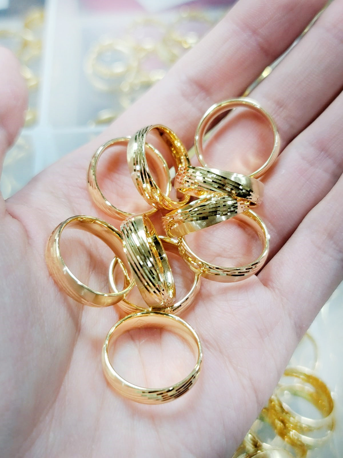 Unity 18K Wedding Ring in 18K Real Gold – Mirage Jewels